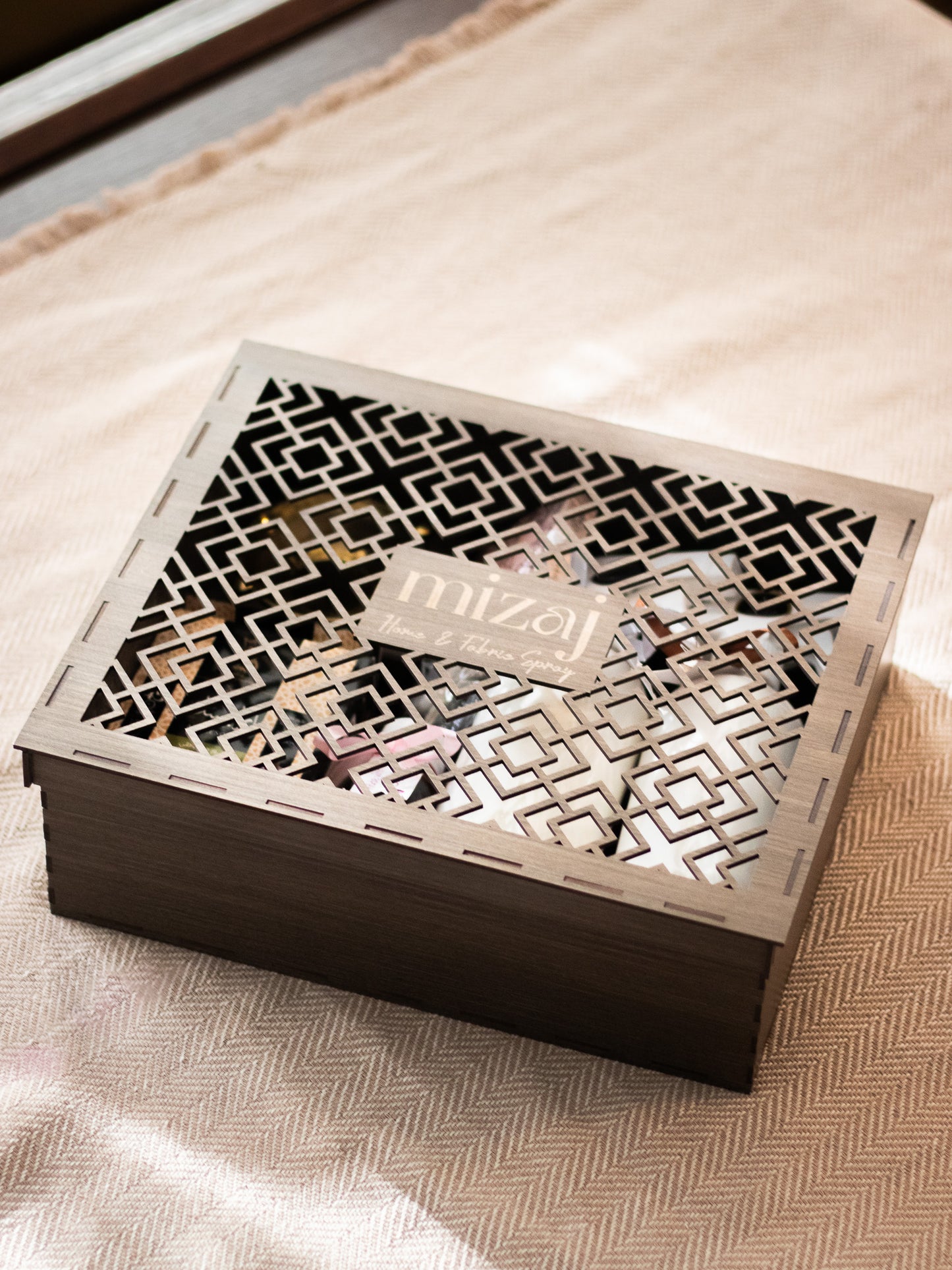 Arabian Nights Box