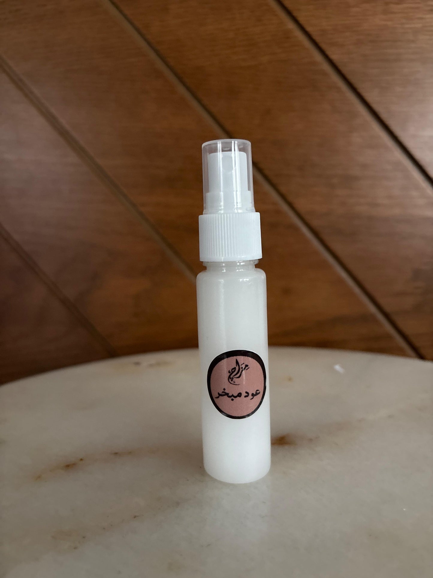 معطر عود مبخر